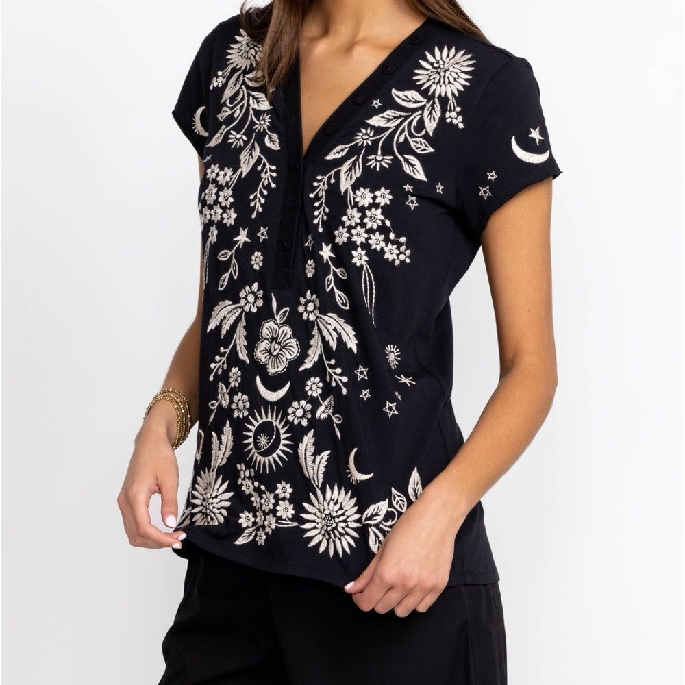 Johnny Was Dark Grey Oleander Embroidered Button Neck Knit Boho Tee Top - Picture 3 of 11